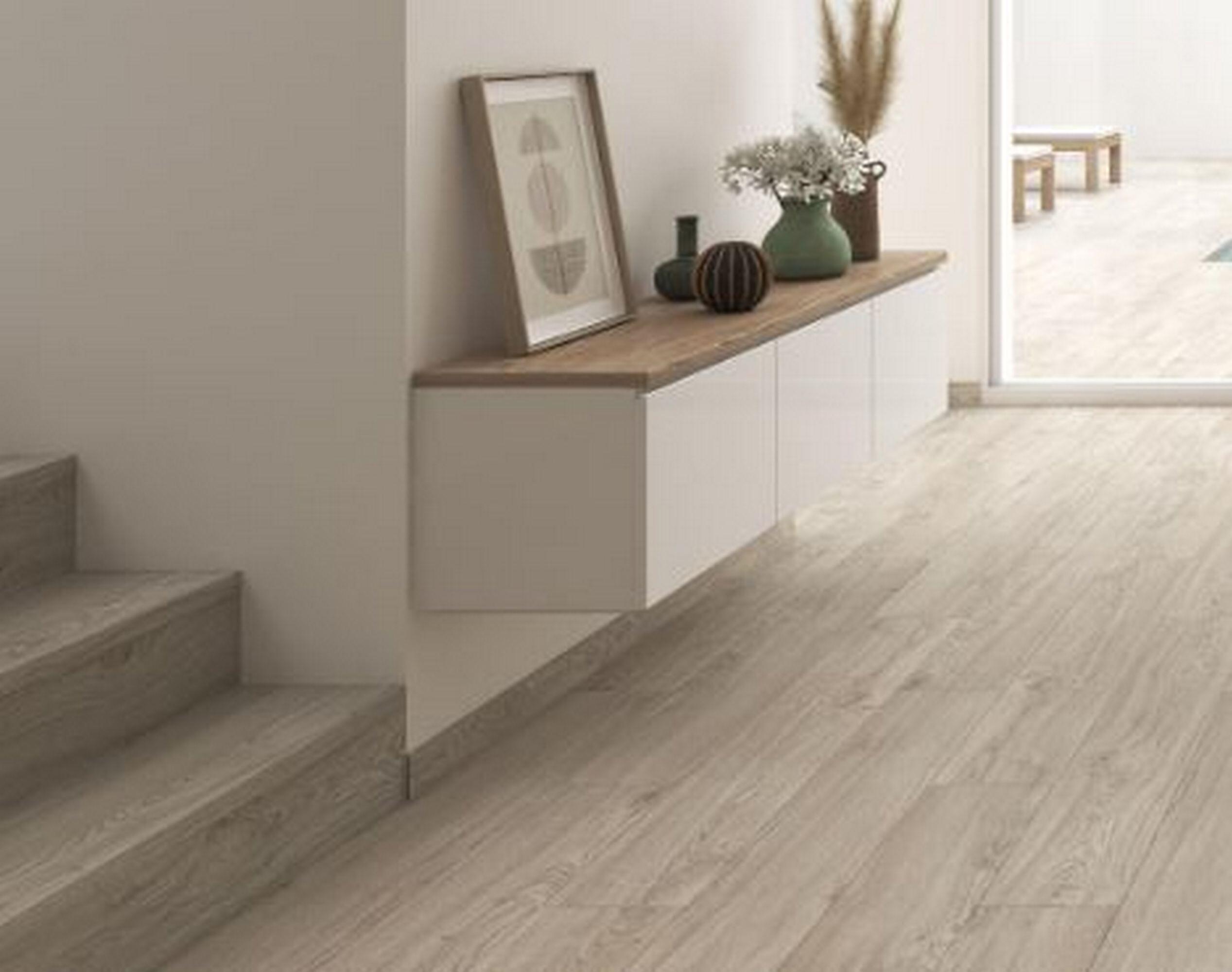 Rodapié porcelánico Kala 120x9 cm madera gris ARTENS - 8