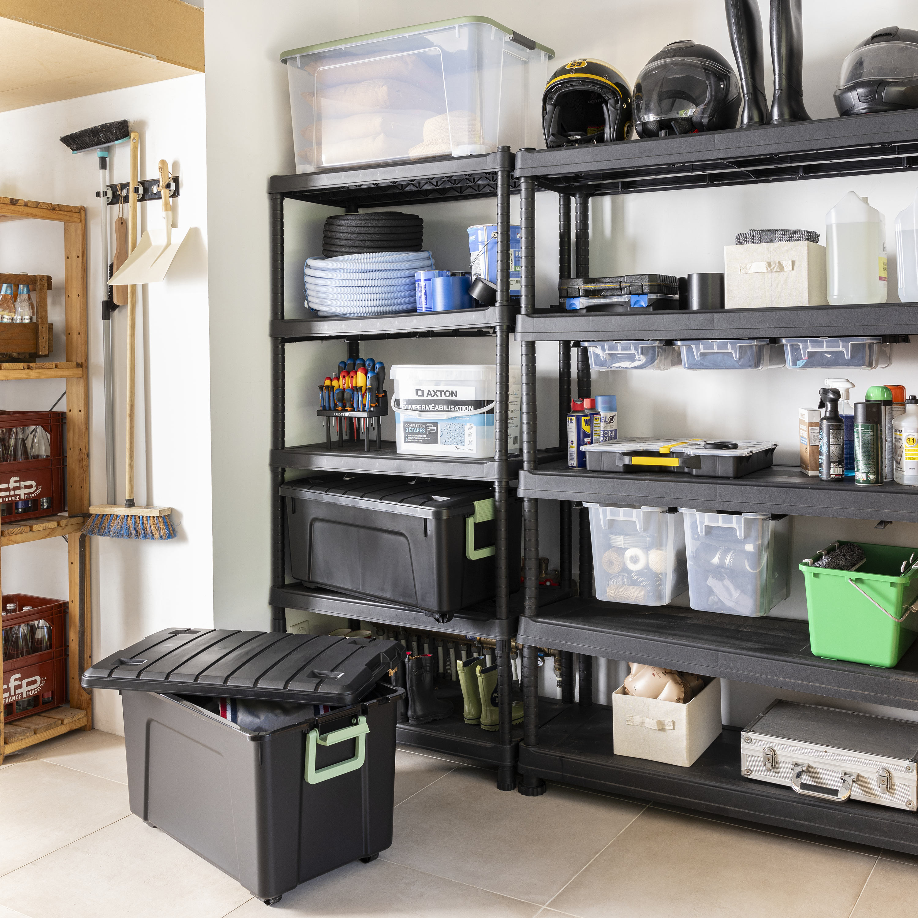 Caixa de arrumação com rodas PVC preto 75L 78x40x35 cm Spaceo - 8