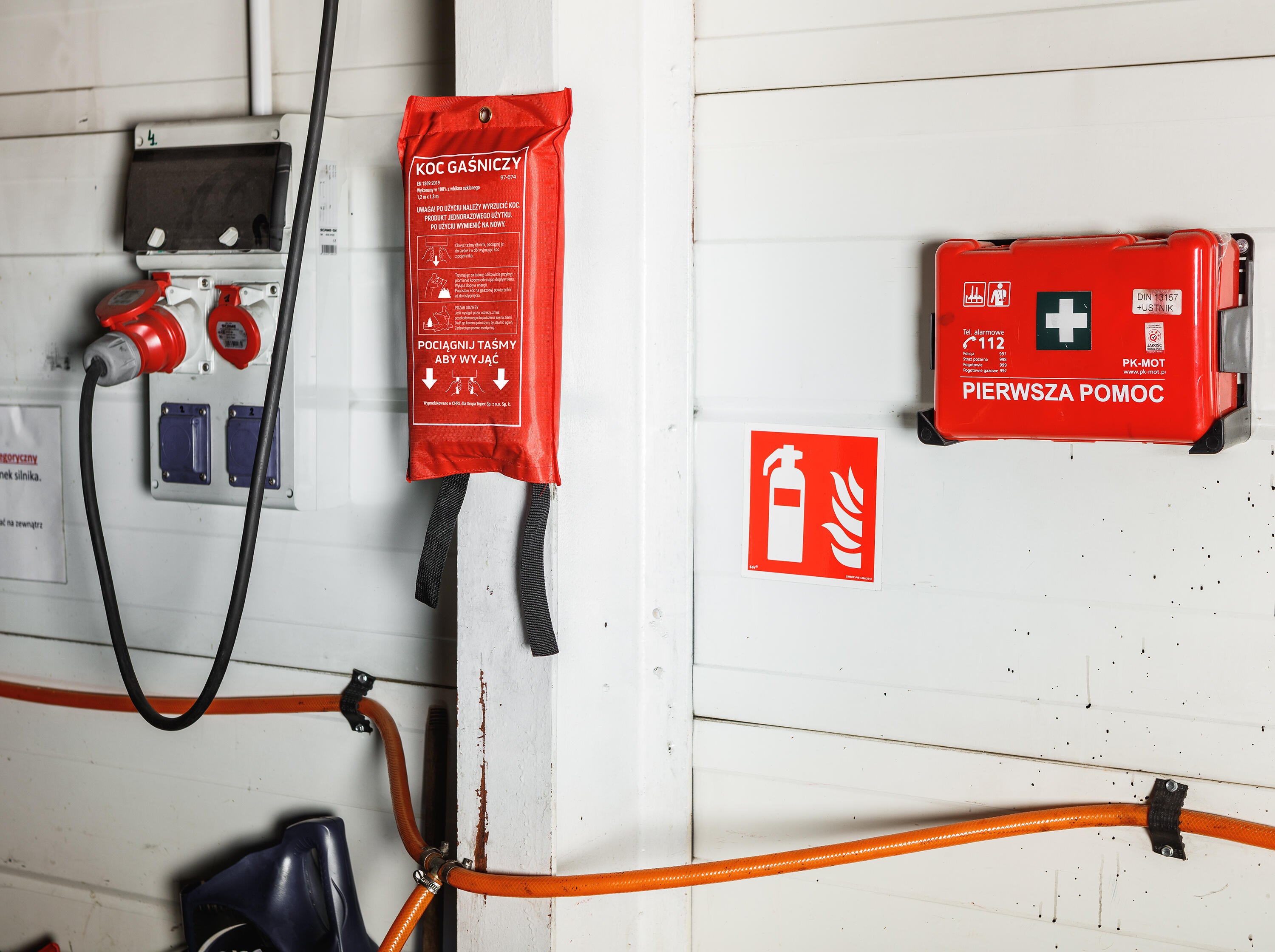 Koc gaśniczy szklany 1.2 x 1.8 m Neo - 2