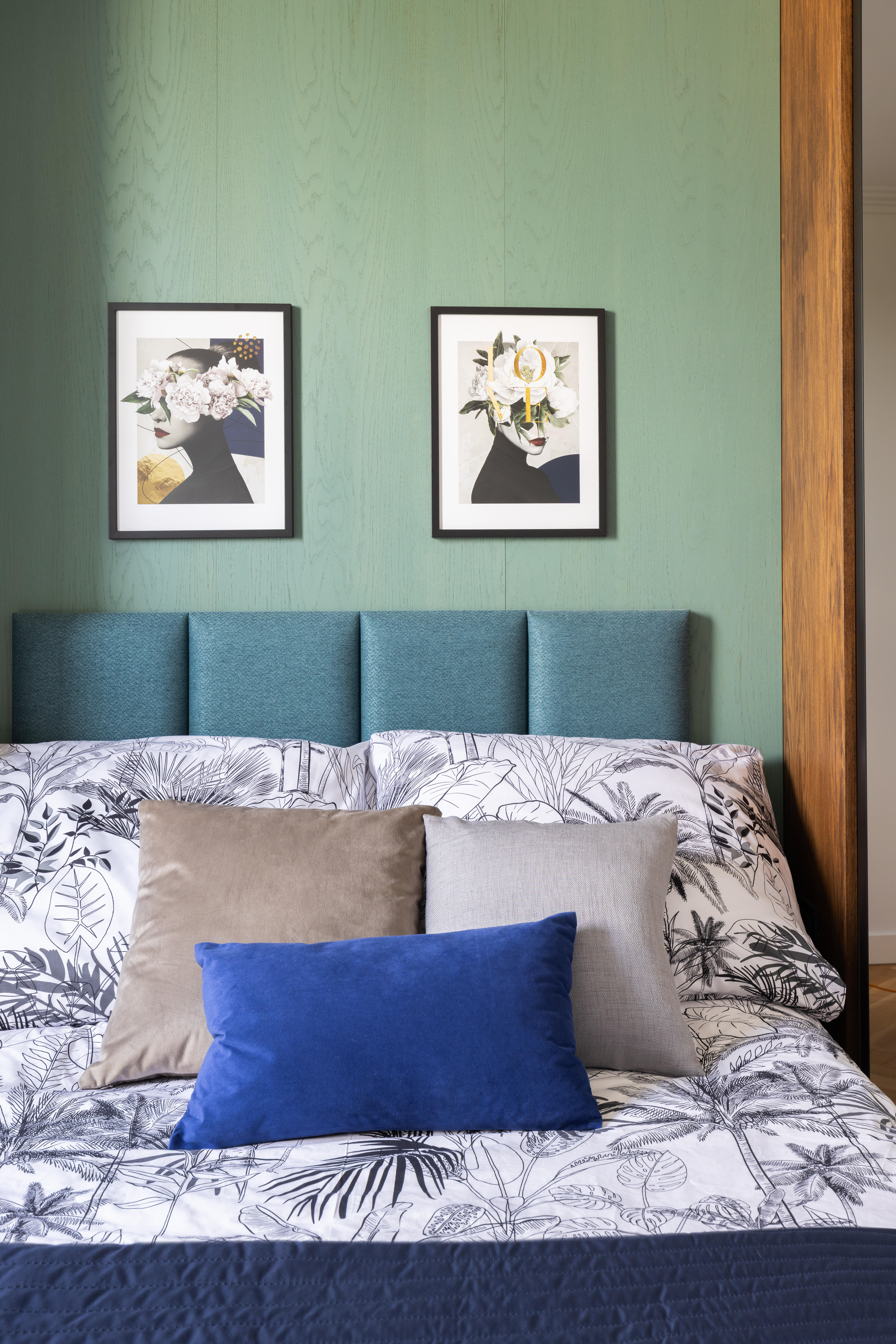 Poduszka welurowa Dubbo granatowa 50 x 30 cm Inspire - 11