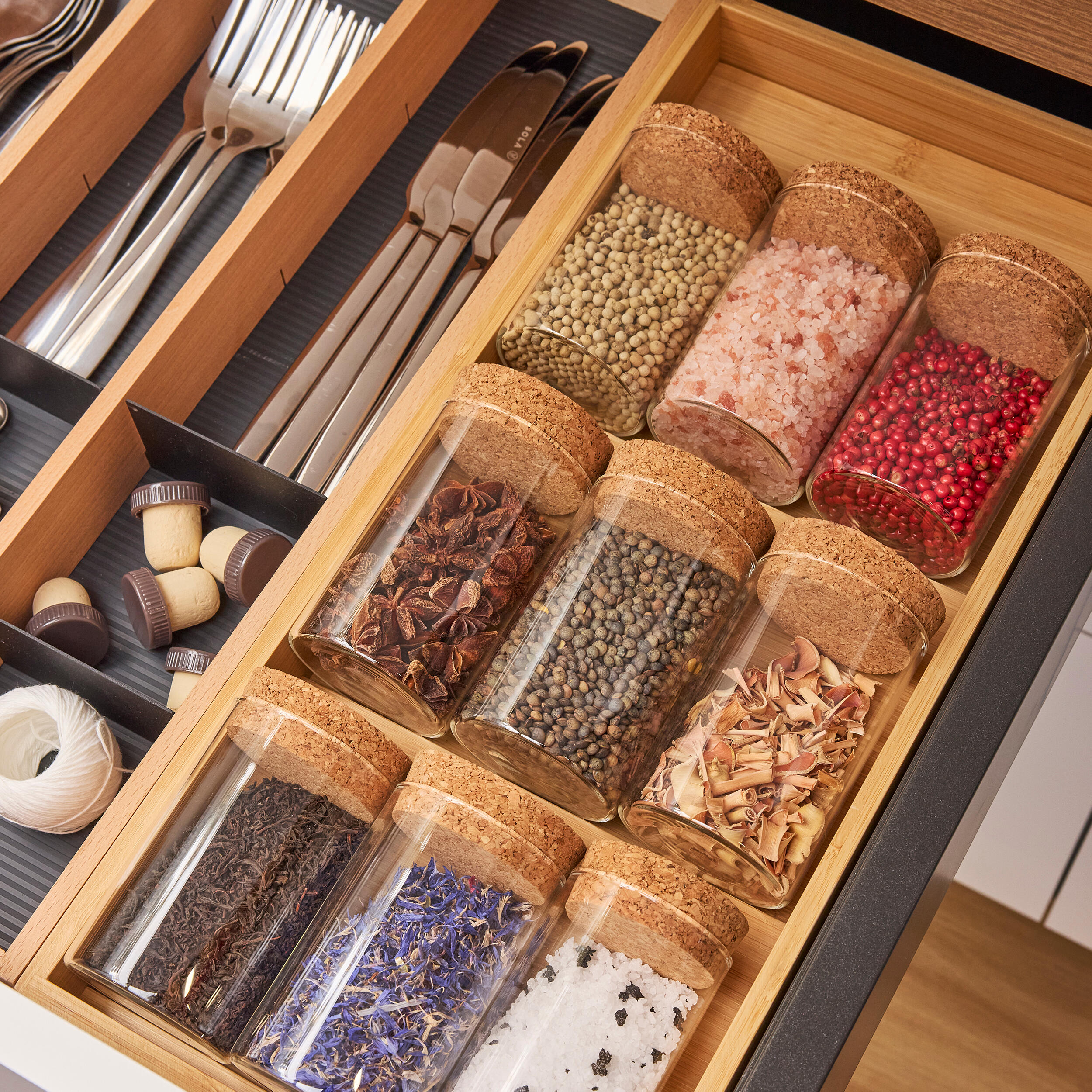 Lot de 3 pots à épices en verre DELINIA, couvercles liège - 2