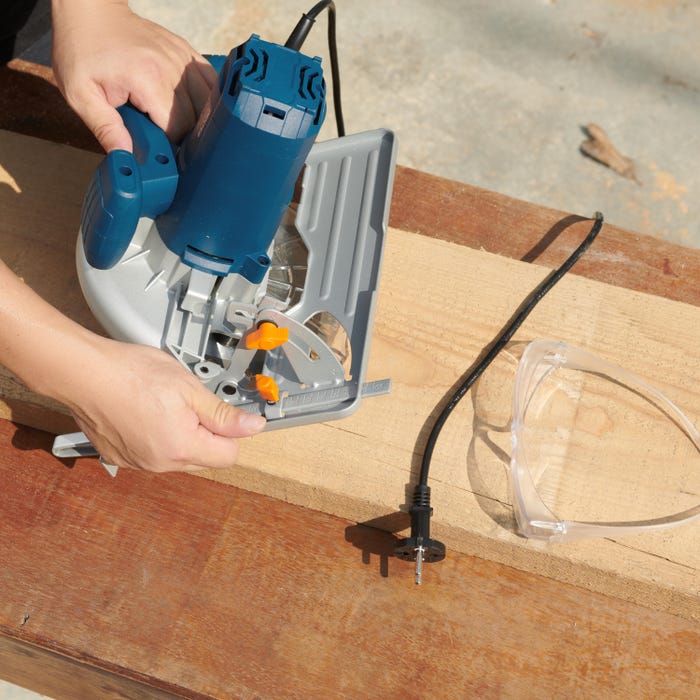 Hauteur de coup scie circulaire Dexter