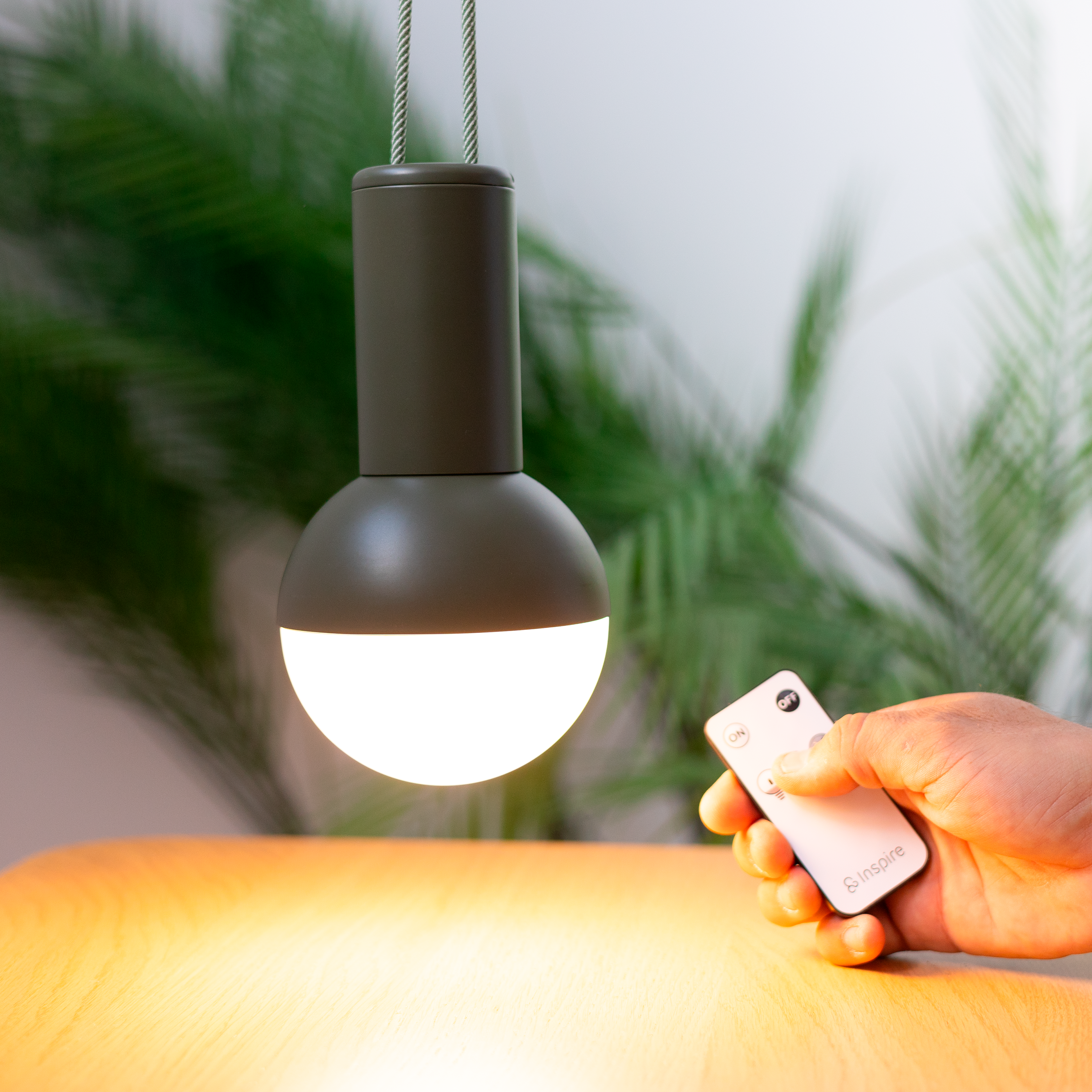Lampe de table ou à suspendre, 1300 lumens, Dolci vert kaki INSPIRE - 5
