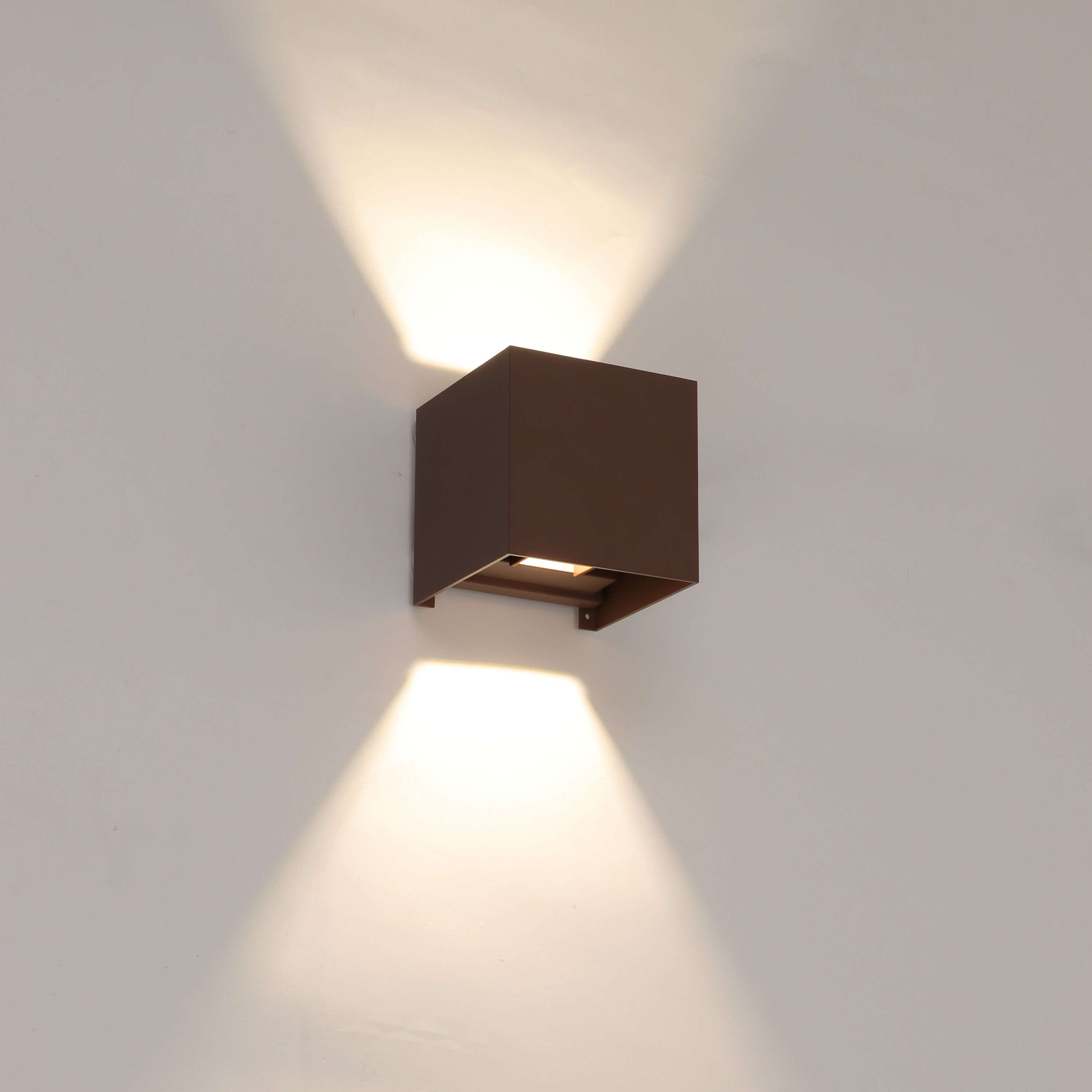 Applique LED da esterno Roxbury doppia luce marrone IP54, luce bianco naturale 850 lumen, INSPIRE - 2