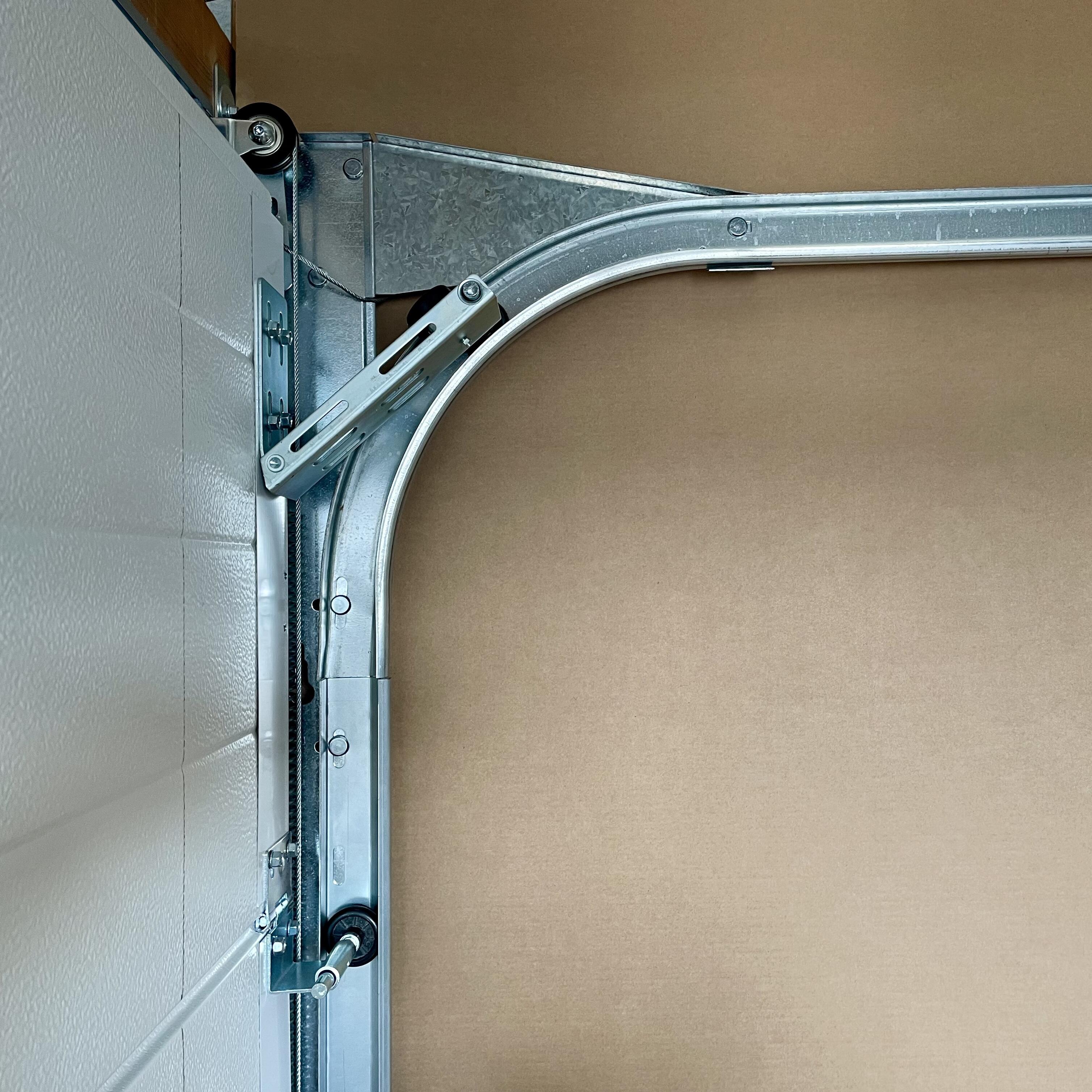 Porte de garage sectionnelle prémontée Motorisée sans rainure H.200 x l.240 Blanc  - 10