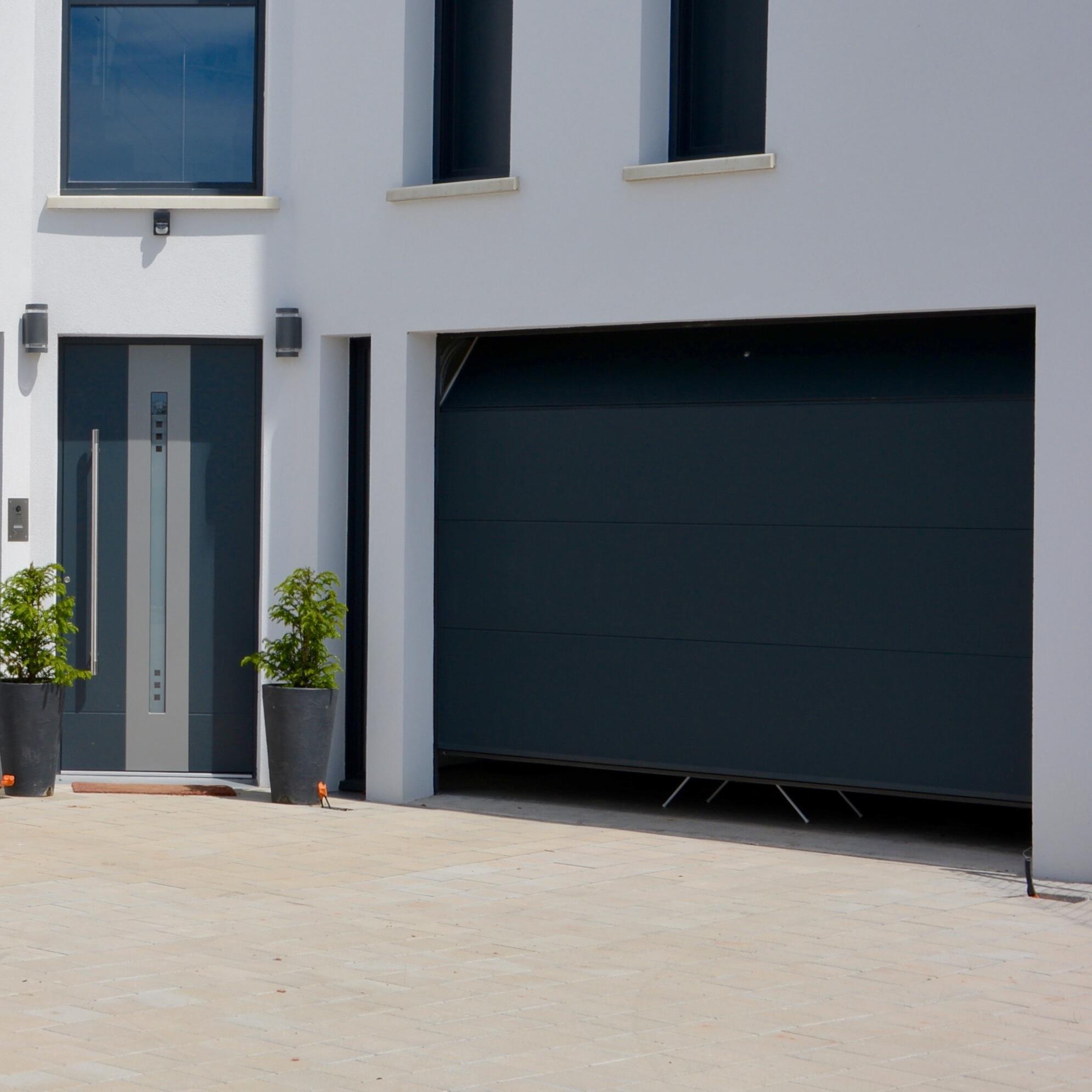 Porte de garage sectionnelle prémontée Motorisée rainures horizontales H.200 x l.300 Gris - 3
