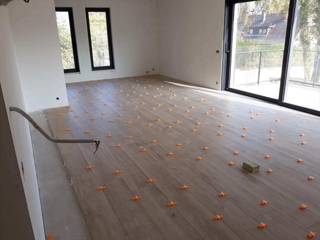 Croisillons autonivelants et cales pour carrelage Ep.3 mm - LEVELIT (seau de 250) - 9