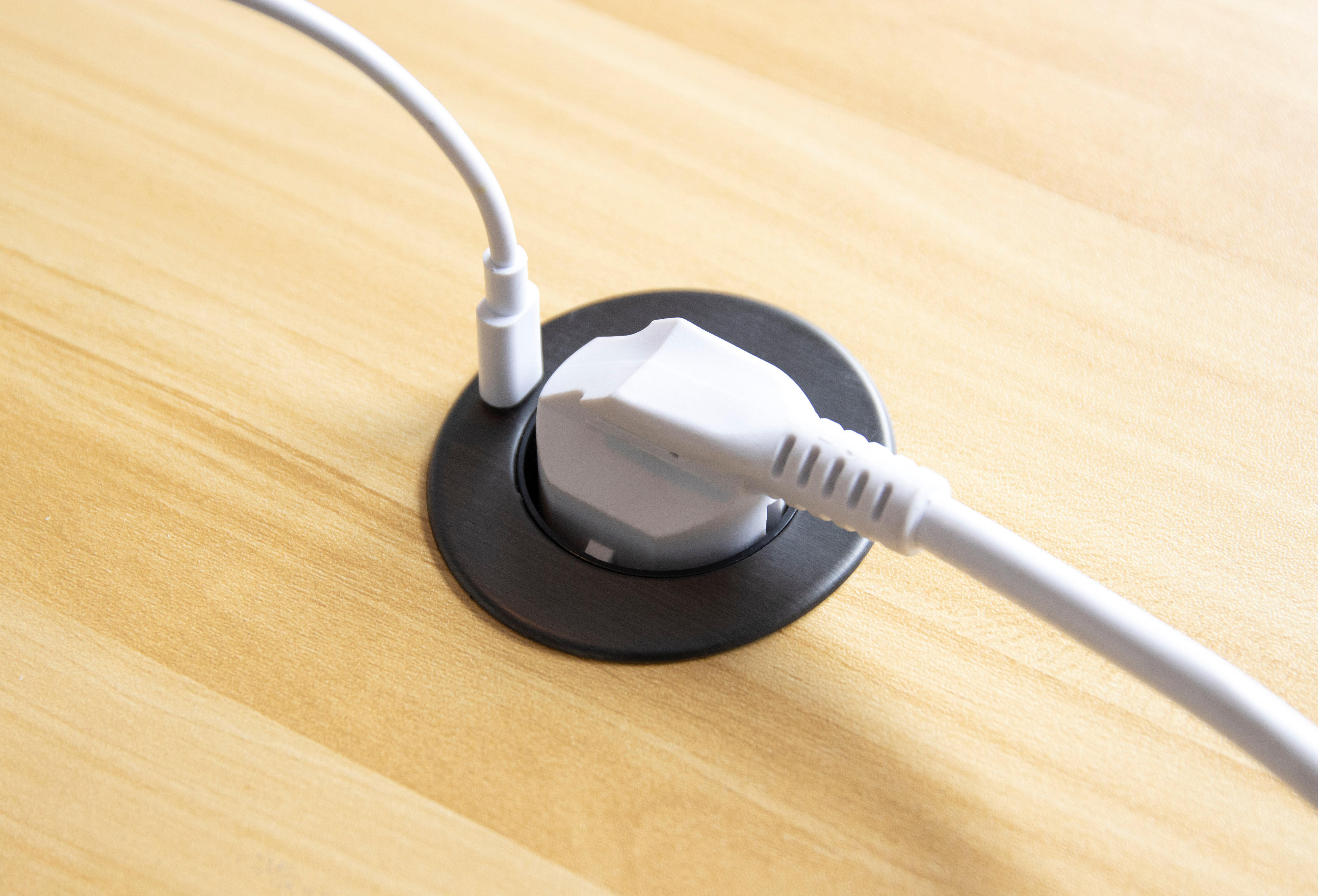 Multiprise escamotable 1 prise + USB Diam.60 mm Noir - Easy Eject VOLT - 3