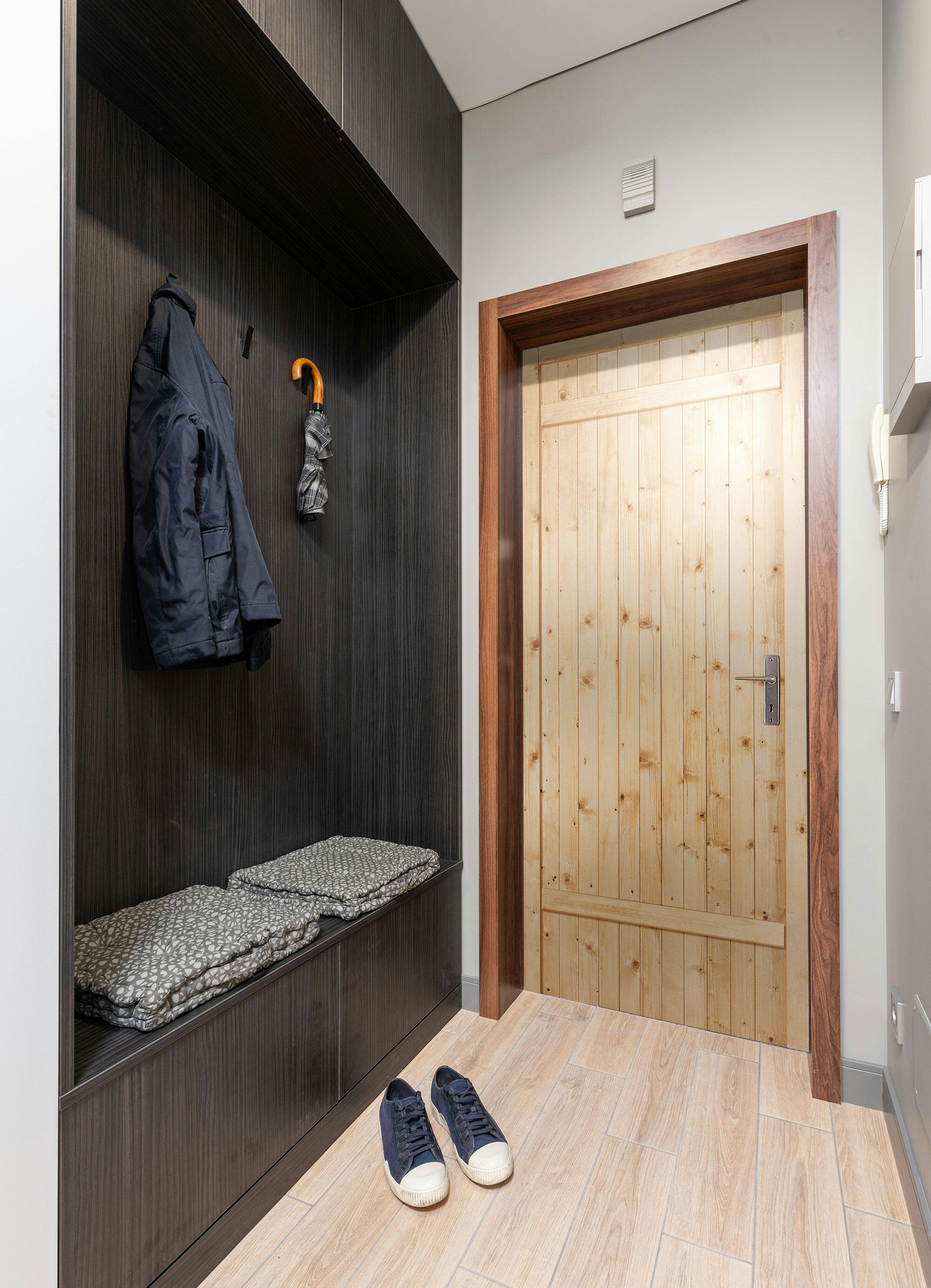 PORTE DE SERVICE SAPIN BOIS PEFC POUSSANT DROIT 200x90 cm - 6