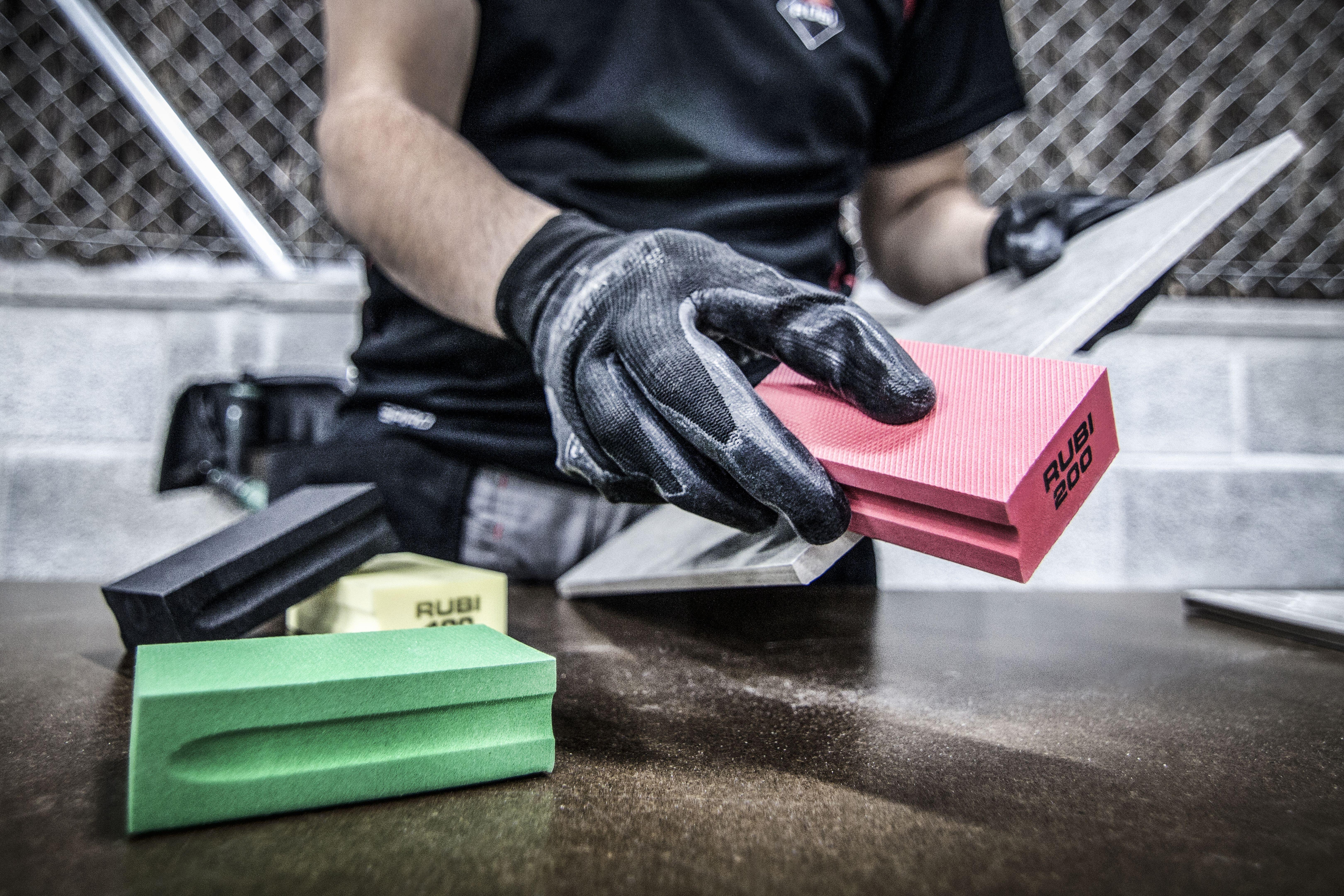 Eponge diamentée grain 200 - 61976 RUBI - 3