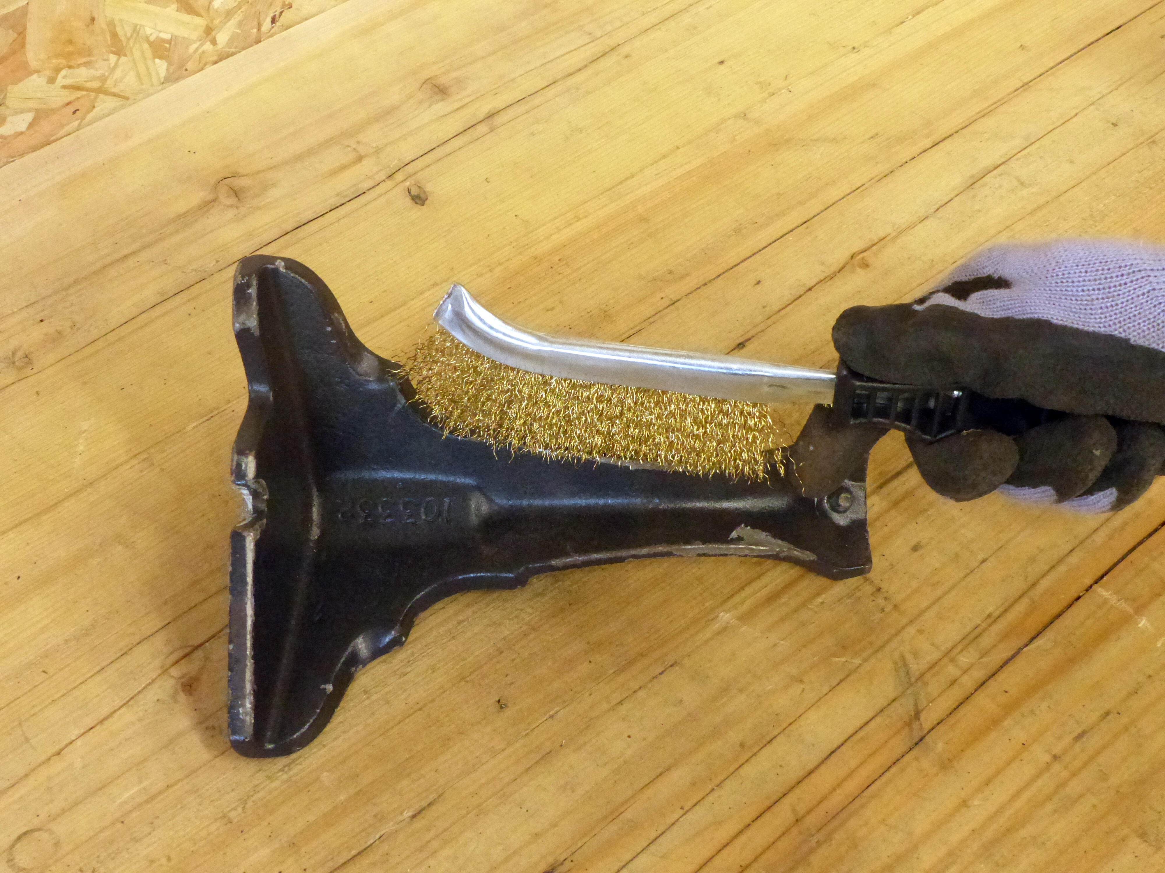 Brosse métallique à main - TECNUM - 3