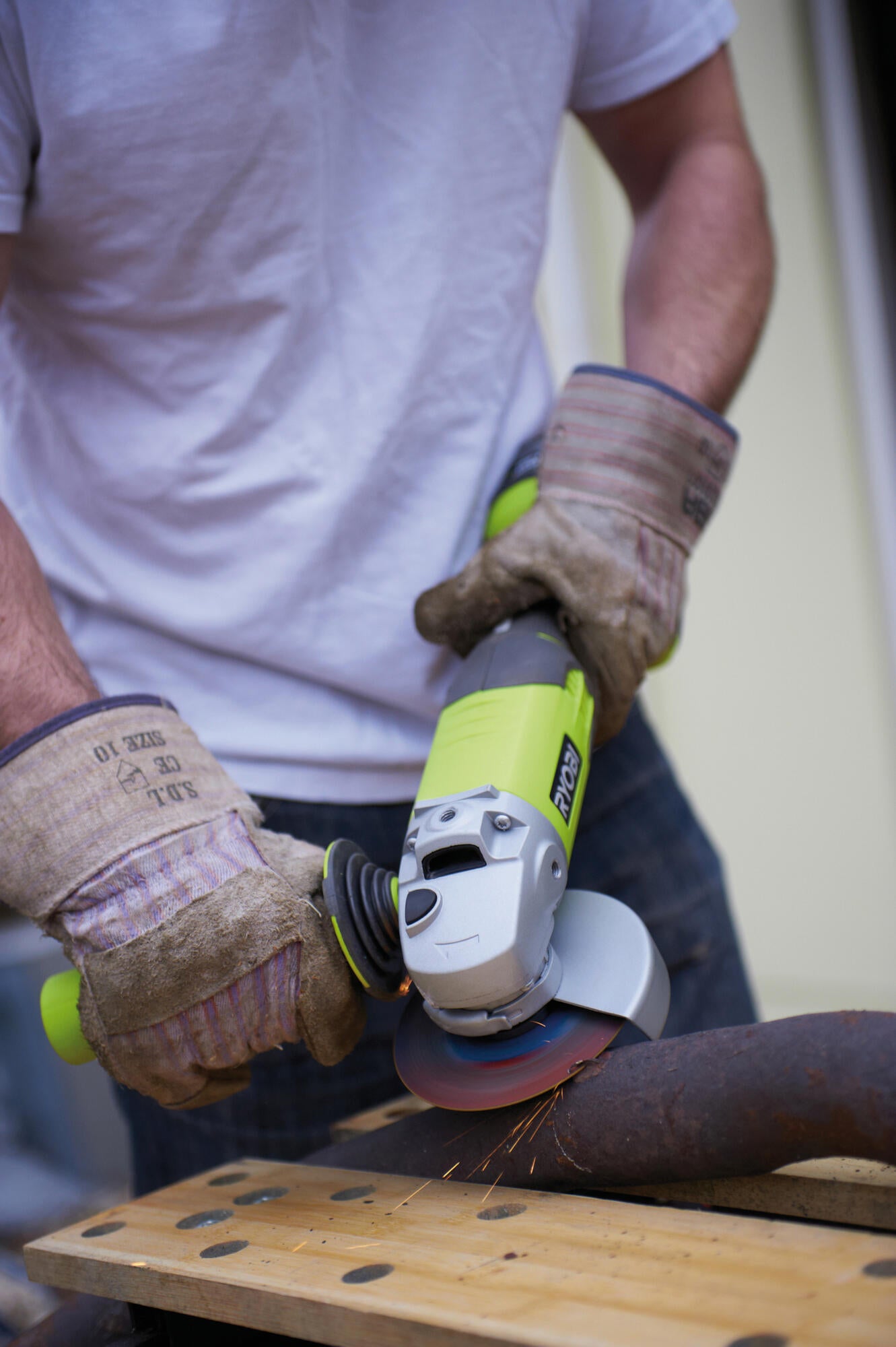 Meuleuse d'angle sans fil 18V Diam.115 mm - RYOBI R18AG-0  - 3