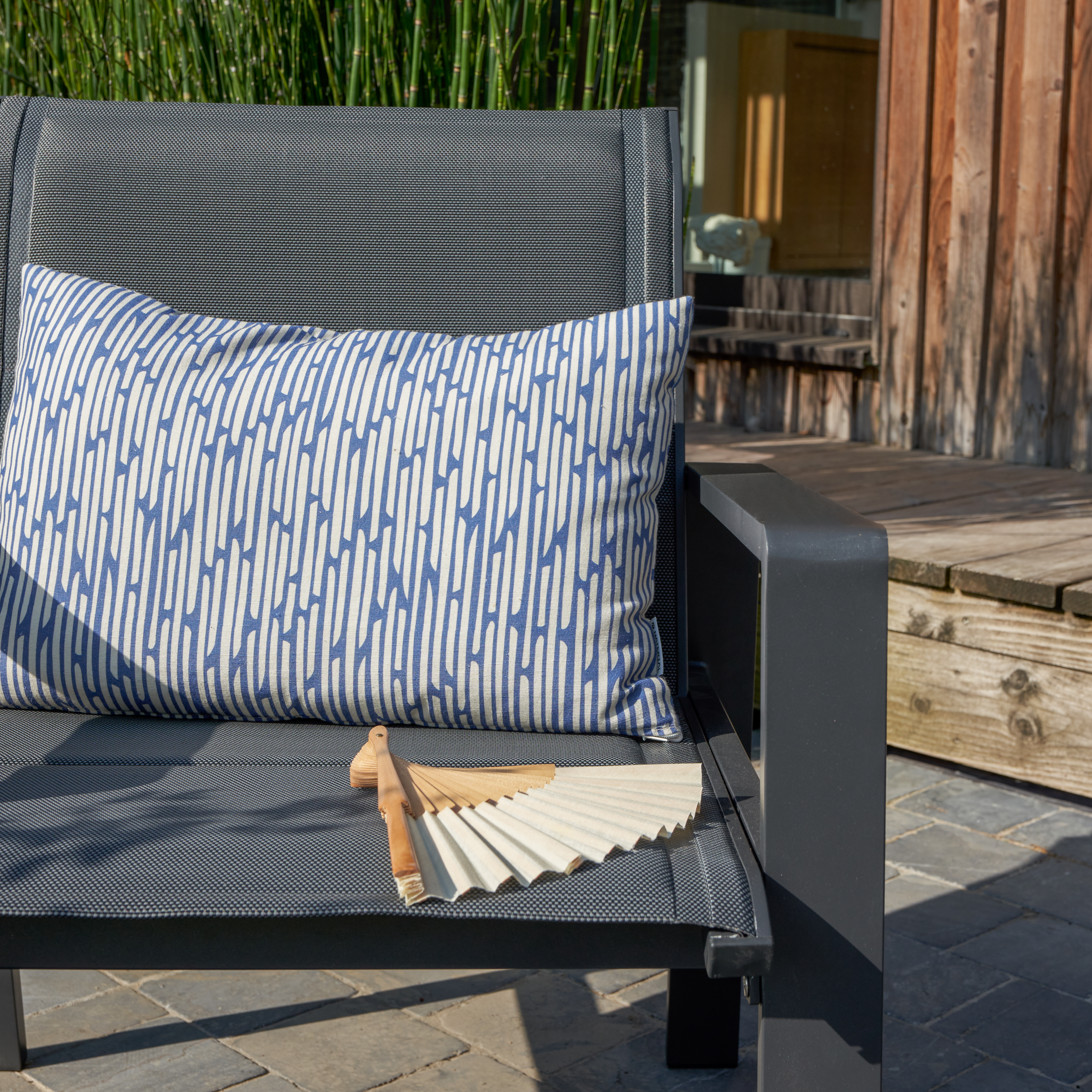 Salon bas de jardin Aramis en aluminium/textilène gris, 4 personnes - 7