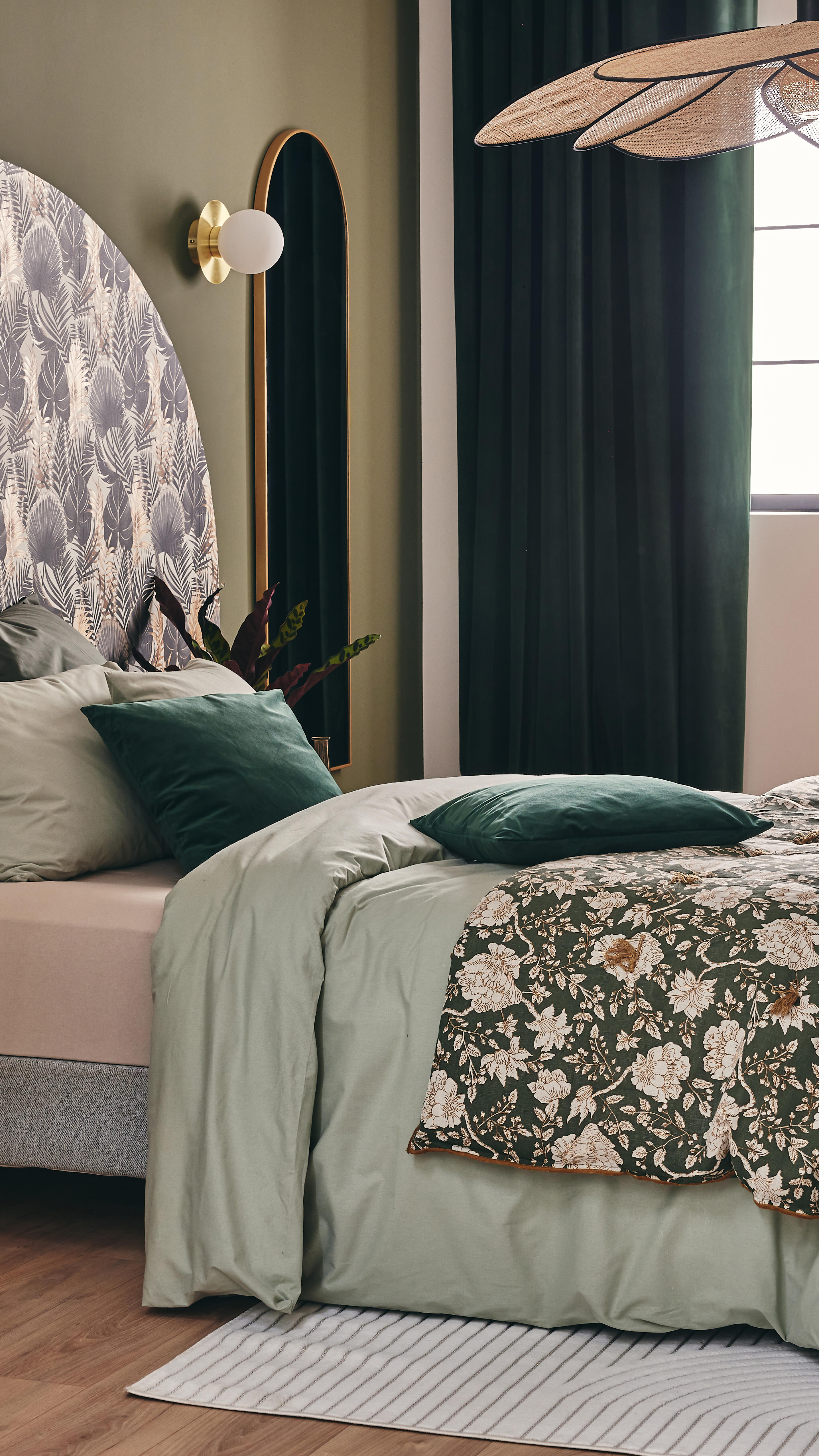 Coussin Clarks, velours, vert l.45 x H.45 cm INSPIRE - 11