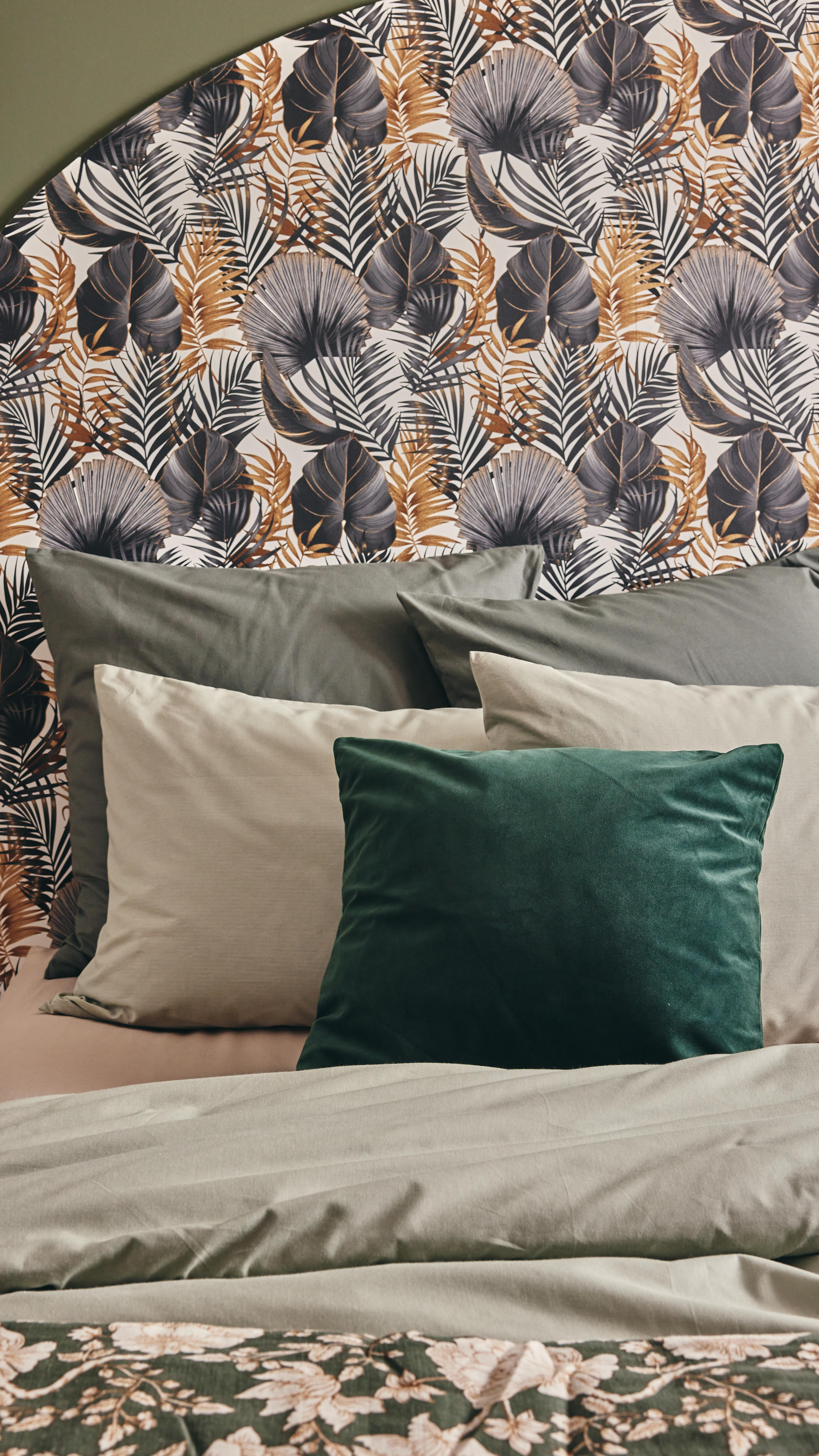 Coussin Clarks, velours, vert l.45 x H.45 cm INSPIRE - 12