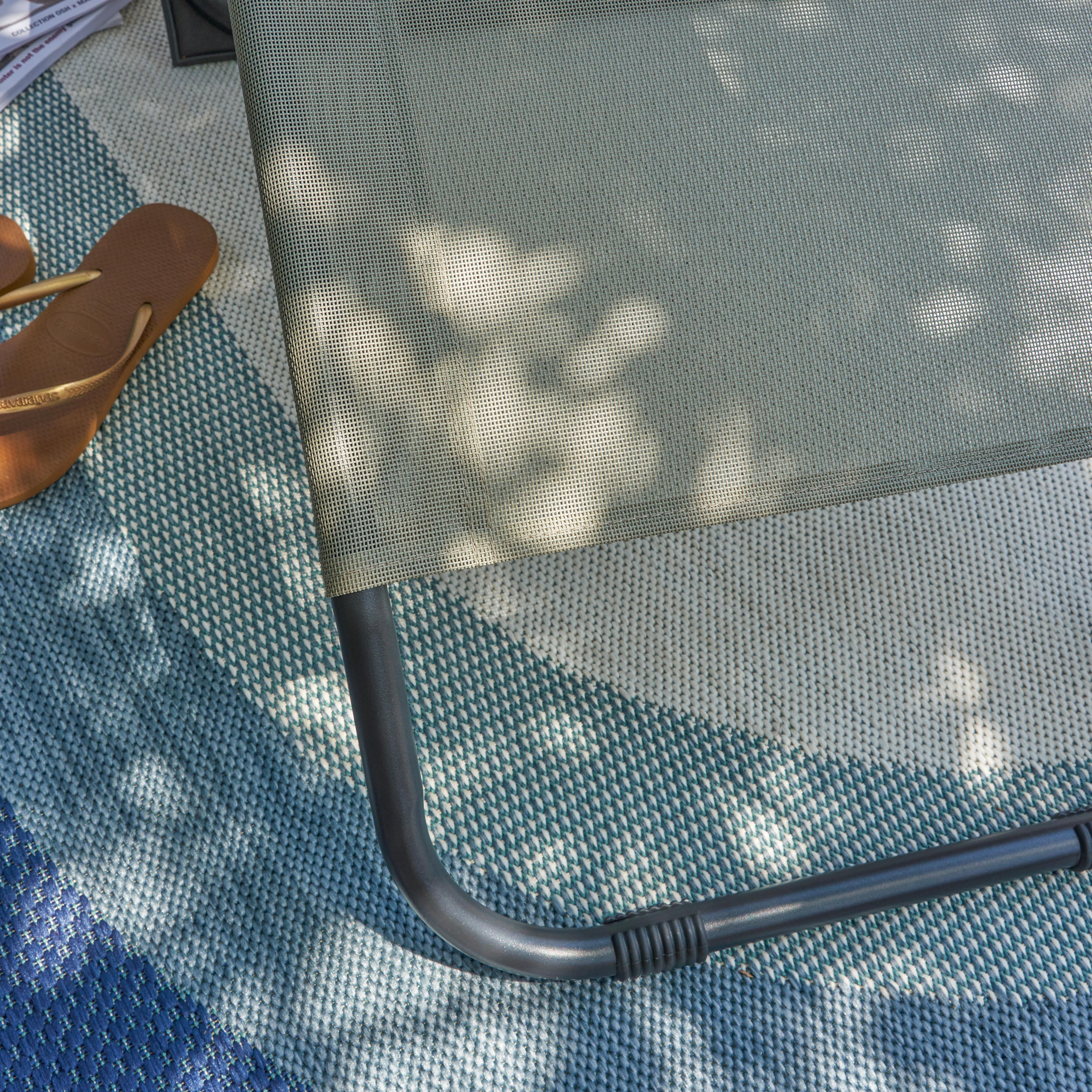 Lettino senza cuscino in acciaio verde e seduta verde - 7