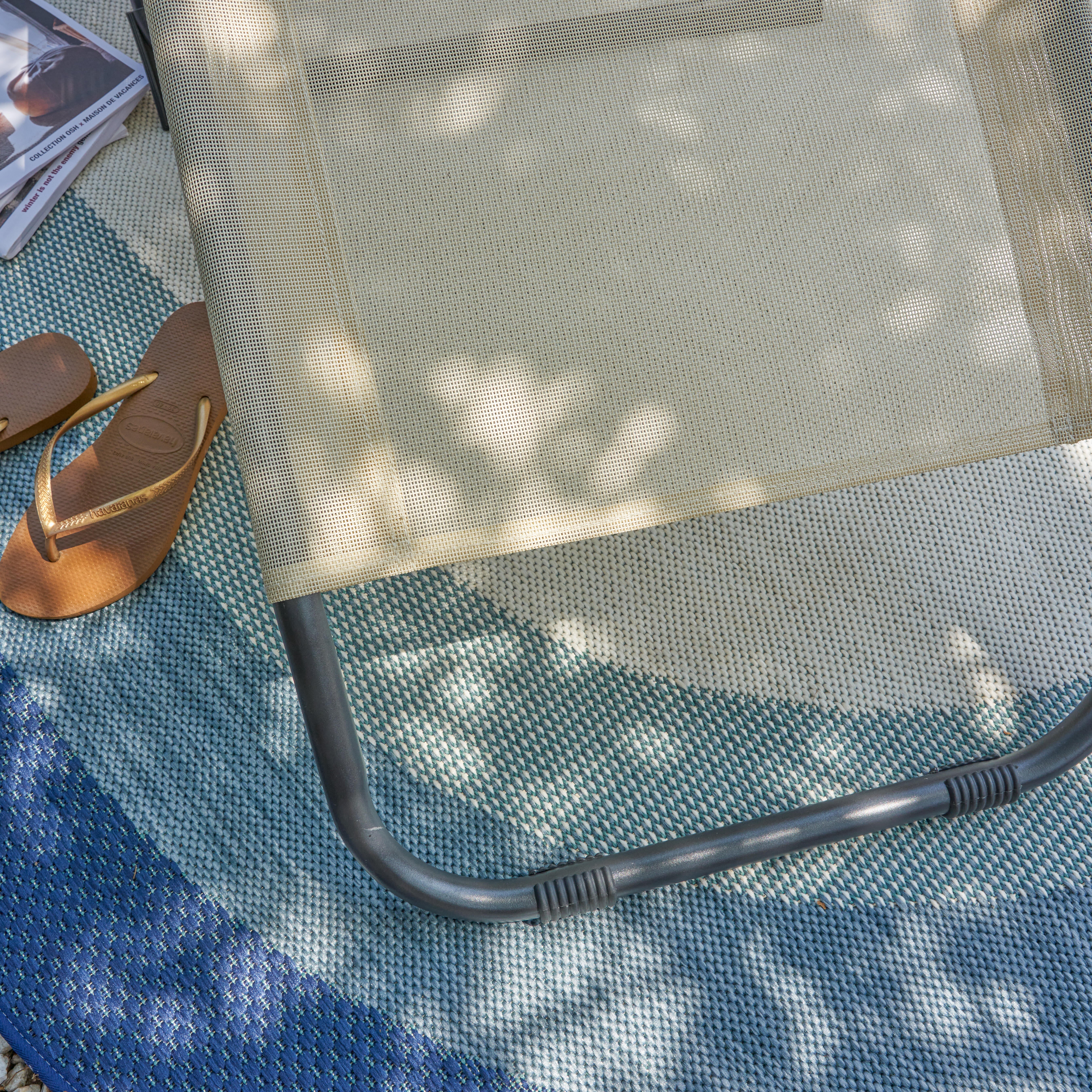 Lettino senza cuscino in acciaio nero e seduta beige - 7