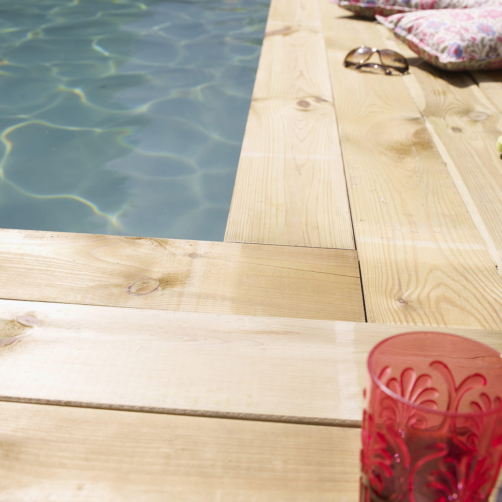 Deck de madeira PINHO 19MM 240X9,5CM - 23