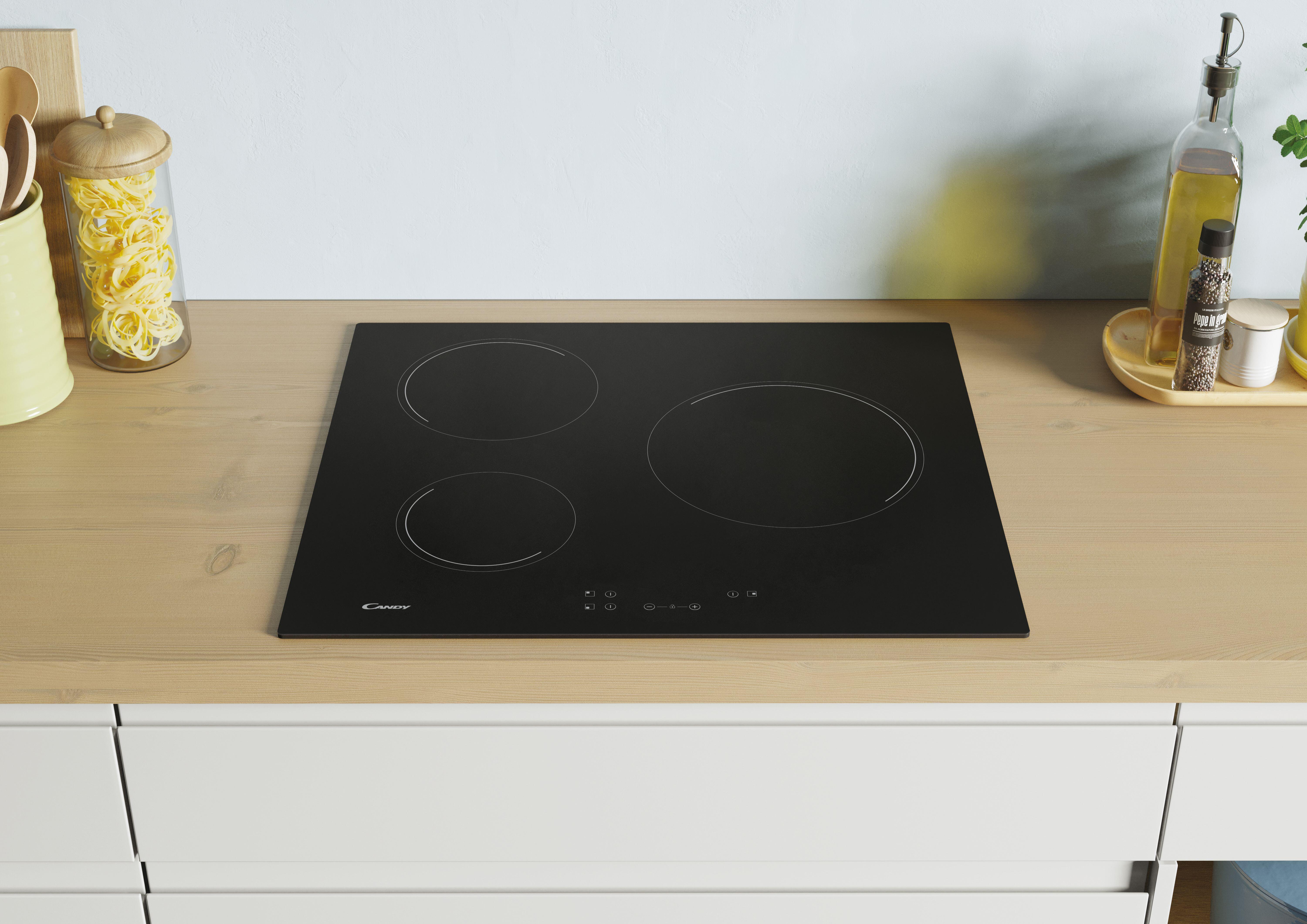 Placa vitrocerámica CANDY CH63CC/4U2 con 3 zonas de cocción zona grande de 26cm 5500 W negro 60cm - 5
