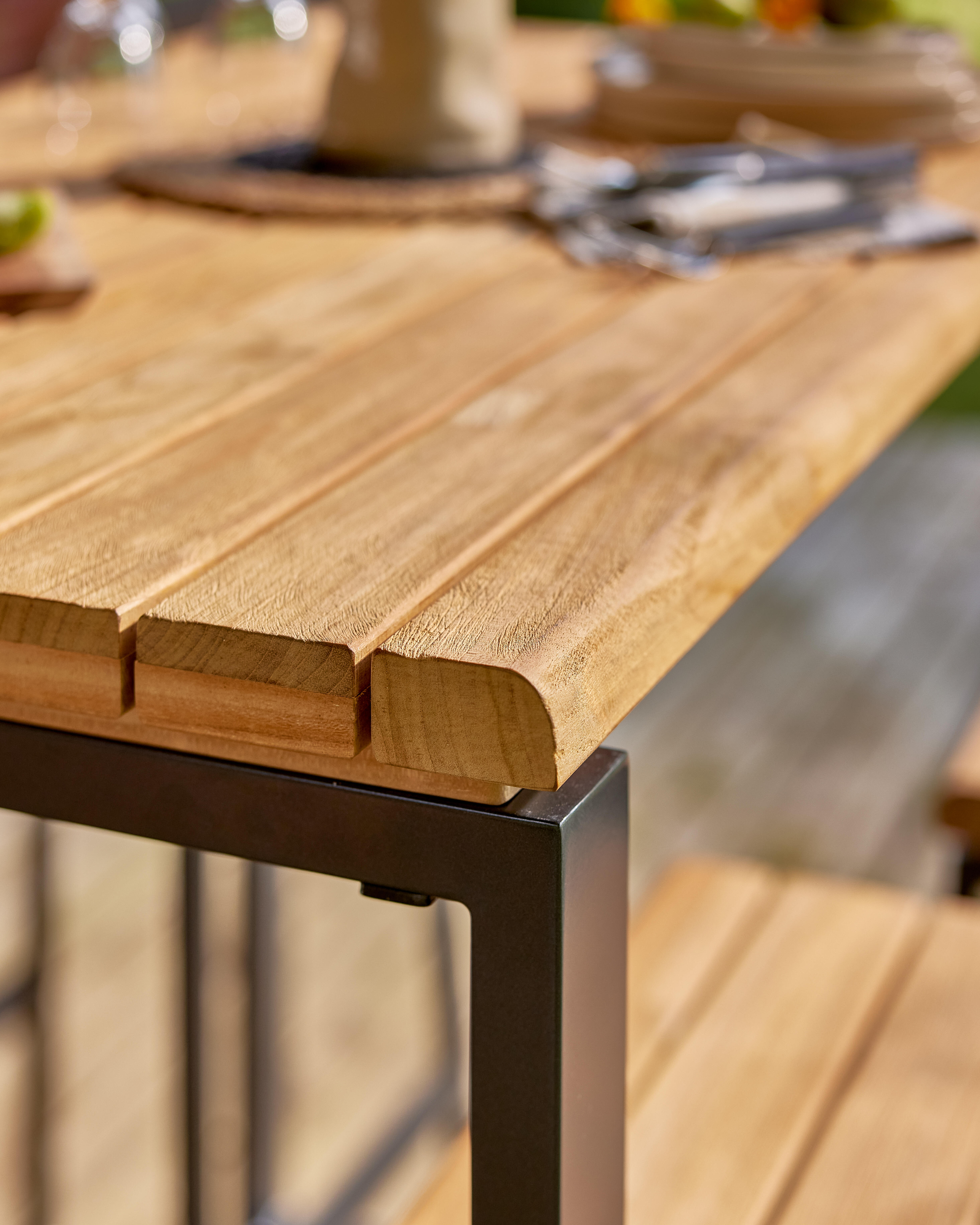Sedia da giardino in alluminio antracite Sirokos NATERIAL, seduta in teak marrone - 20