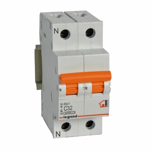 AUTOMATICO 1P+N 2 MODULOS 32A MANETA NARANJA LEGRAND