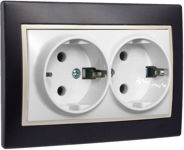 SCHUKO DOBLE SERIE EUROPA NEGRO PERLA