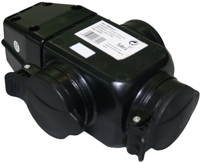 ADAPTADOR CAUCHO 3 TOMAS 16A CON TAPA IP44 NEGRO - 1