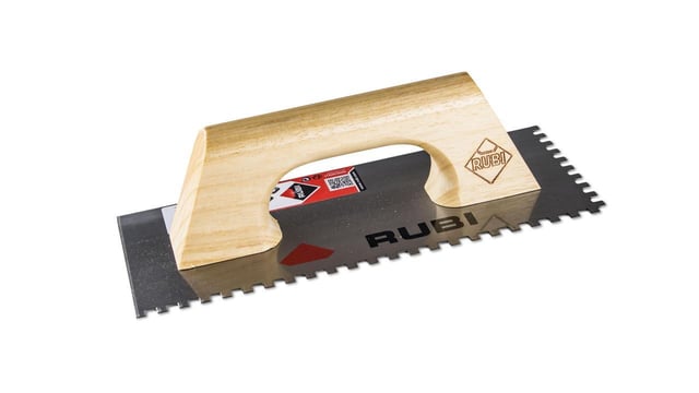 PEINE 280MM 6X6MM MANGO MADERA RUBI