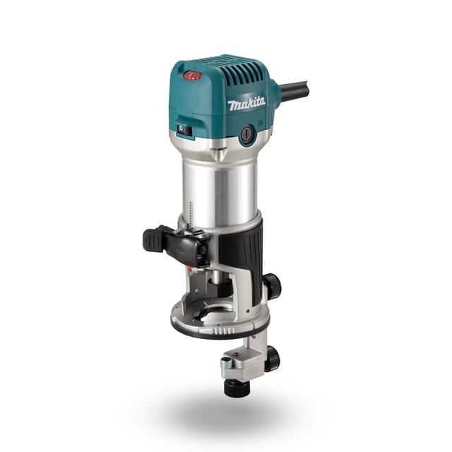 FRESADORA MAKITA RT0702C 710W