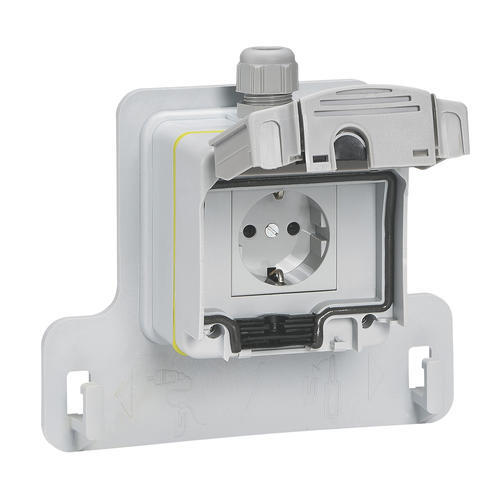 TOMA MONOFASICA PARA CARGA VE 3.2KW