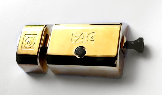 CERROJO PUERTA DE SEGURIDAD ANTIBUMPING EXTERIOR DORADO 5 LLAVES FAC