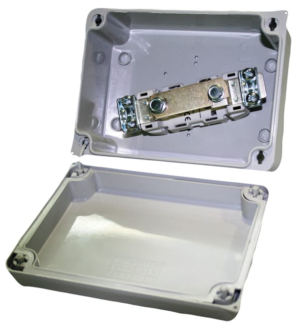 CAJA SECCIONAMIENTO TIERRA - 1