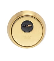 ESCUDO DE SEGURIDAD CUADRADO PARA CERRADURA ACABADO EN LATÓN YALE - 1