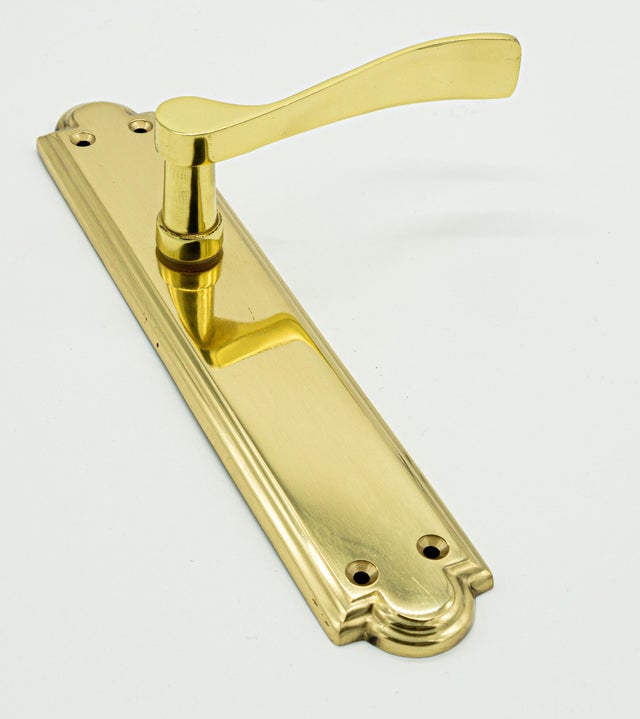 JUEGO DE MANILLA PLACA LISA LATON 1000