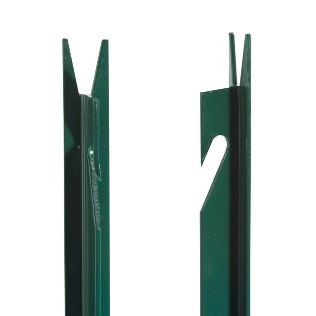 POSTE EN T VERDE SECCIÓN 30X30 MM 1,75 M
