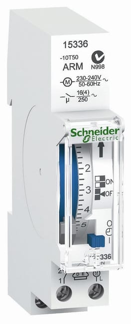 INTERRUPTOR HORARIO CON RESERVA 1 MODULO SCHNEIDER - 1