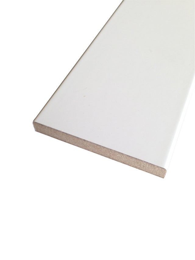 MOLDURA JAMBA MELAMINA BLANCA 2550 X 90 X 10 MM