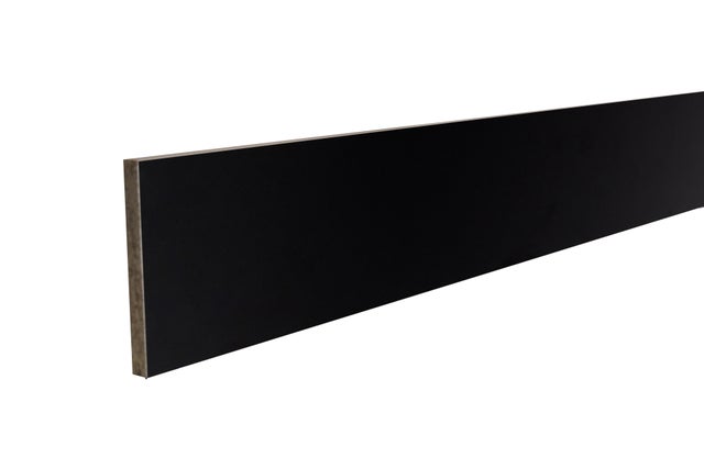 ZÓCALO PARA MUEBLE DE COCINA SEGOVIA NEGRO MATE PET 10/19MMX2,40M 1UD