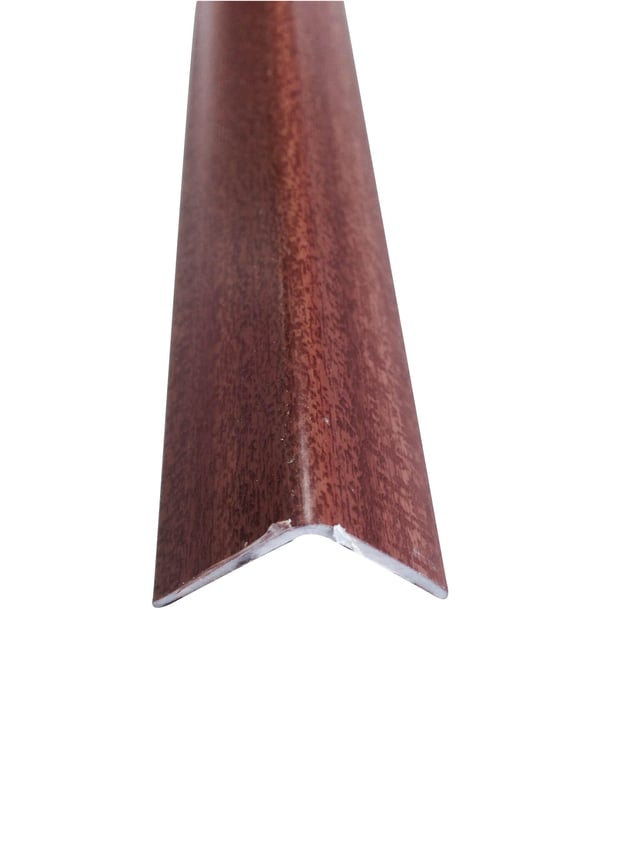 MOLDURA GUARDAVIVO PVC SAPELLY  2600 X 25 X 25 MM. ADHESIVO