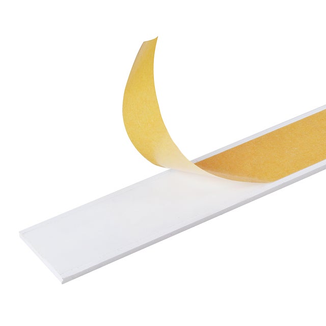 PLETINA ADHESIVA PVC BLANCO 30X2MM 2,6M