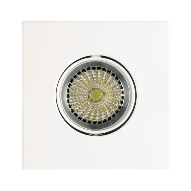 ARO DE EMPOTRAR ZAMAK 102 X 102 MM BASCULANTE BLANCO