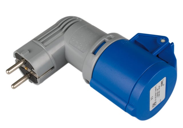  ADAPTADOR INDUSTRIAL 2P+T 16A 230V