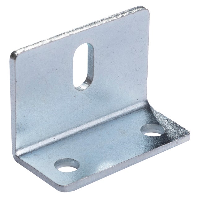 ANGULO  SUJECCION  CARRIL DE ACERO A PARED. 3 UDS