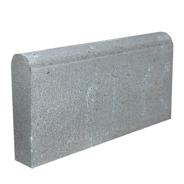 BORDILLO DE HORMIGÓN CURVO GRIS CALIZO 50X25X7CM