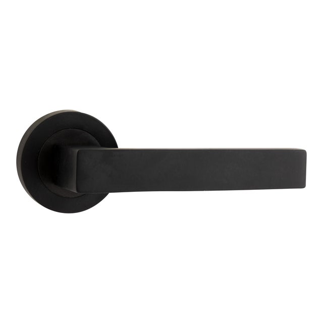 JUEGO DE MANILLA ROSETAS ALUMINIO NEGRO MODELO PENZA