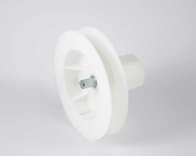 POLEA DE PVC COMPACTO 120 CON ESPIGA DE 10 EJE 40 MM Y CINTA 18 MM