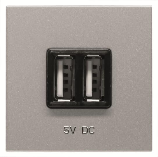 TOMA CARGADOR USB SERIE ZENIT PLATA - 1