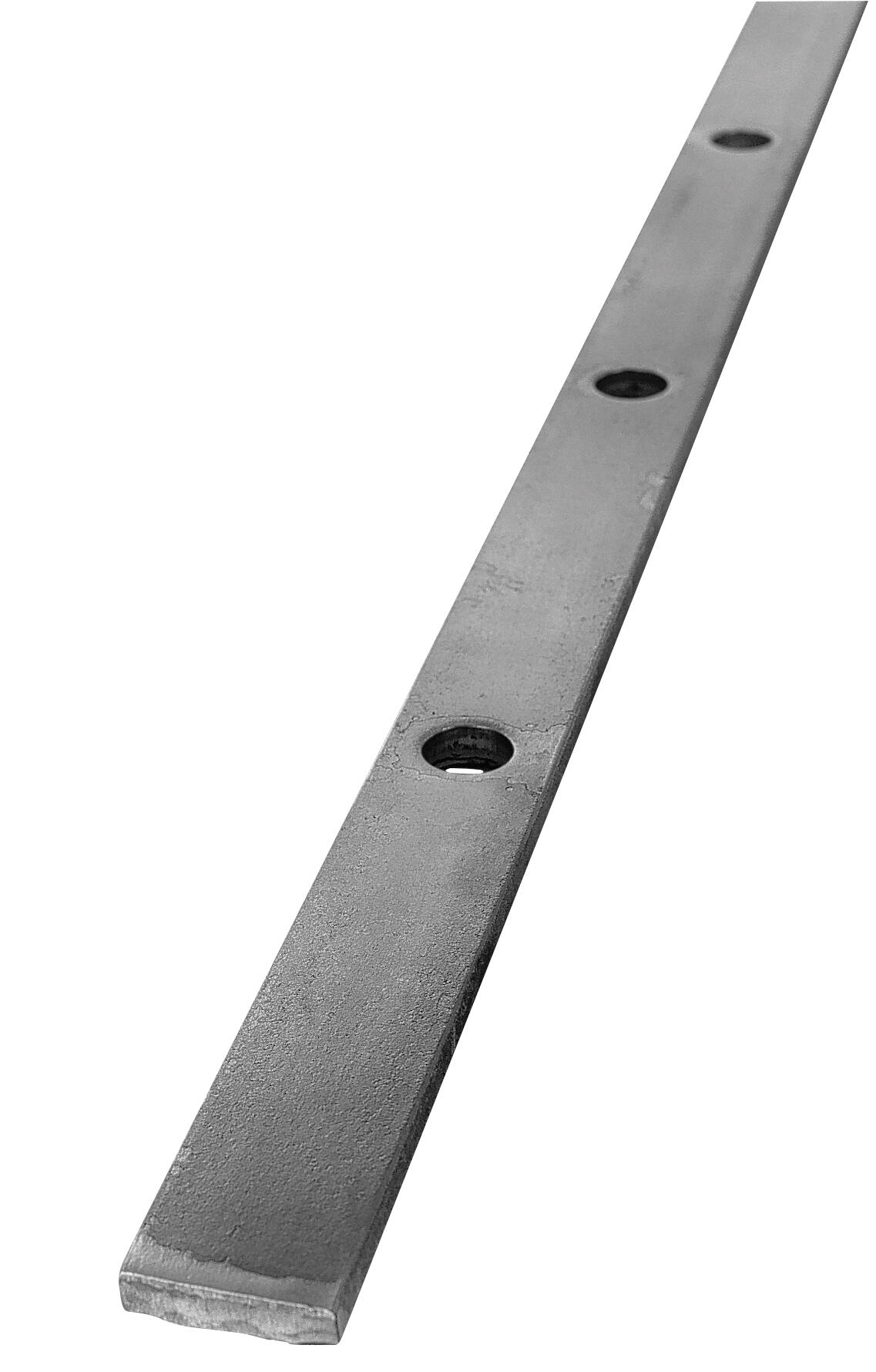 PERFIL DE HIERRO FORJADO PERFORADO 40X8MM  3M  - 2