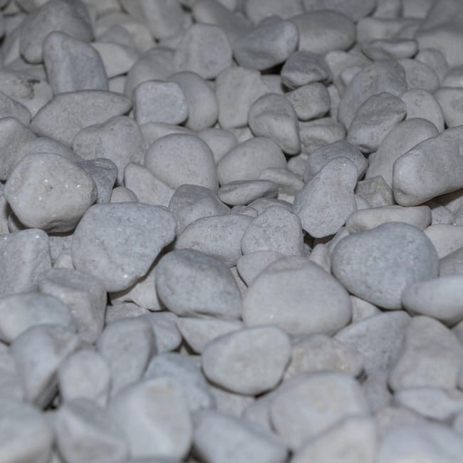 CANTO RODADO BLANCO 20/40 MM 20 KG - 1