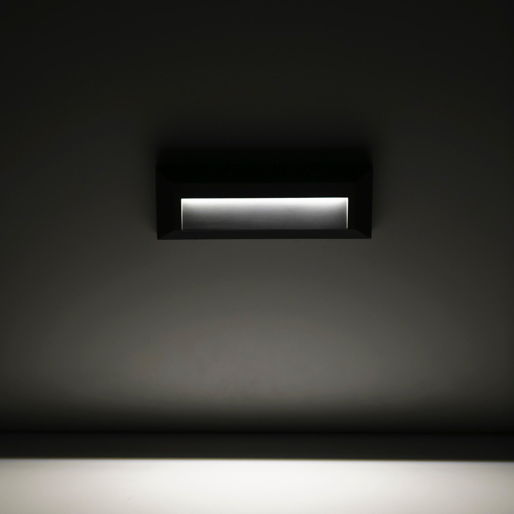 BALIZA LED EXTERIOR DE SUPERFICIE 2.5 W NEGRO IP65 SIRAM - 3